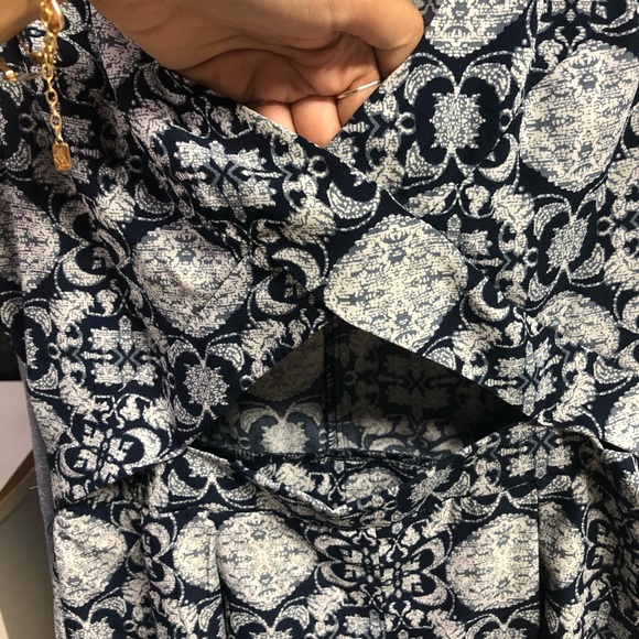 ADORABLE ROMPER! never worn - Picture 3 of 5